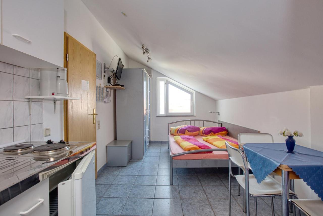 Apartments With A Parking Space Vodice - 6178 Luaran gambar